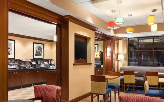 Hampton Inn Warrenton