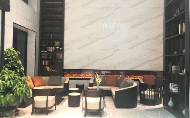 Xinglongquan Business Hotel