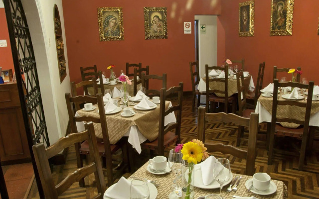 San Isidro Inn