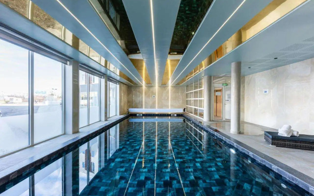 Brit Hotel Privilège Paris - Rosny