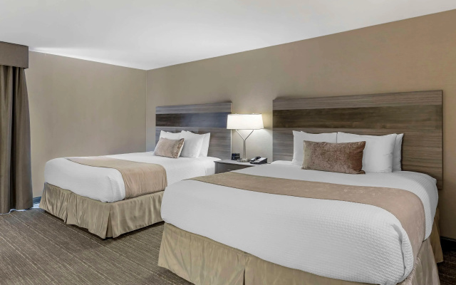 Best Western Plus Executive Inn