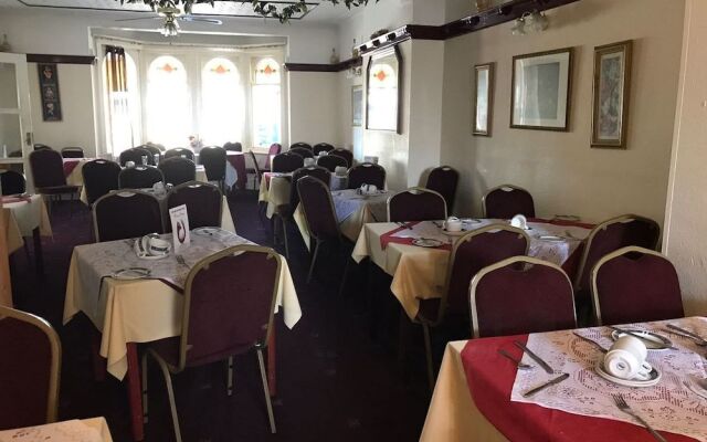 Pleasure Hotel by the Beach