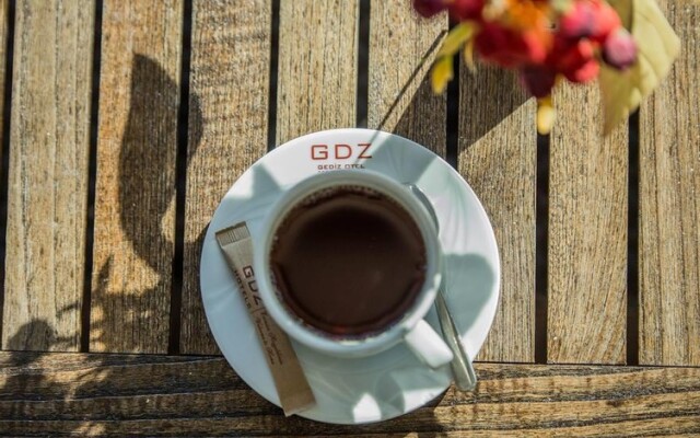 Gdz Hotels Gediz Business