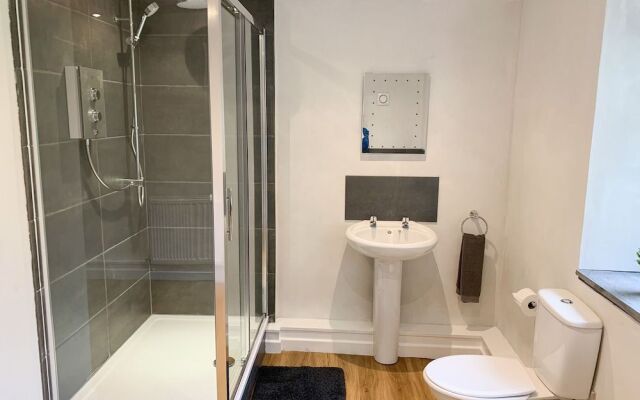 Stiniog Lodge