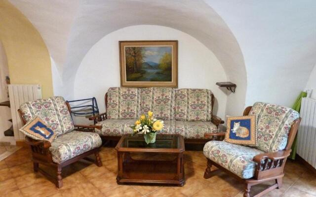 Casa Mamma Rosetta, one Step Away From the Sea, the Mountains and the Cycle Path