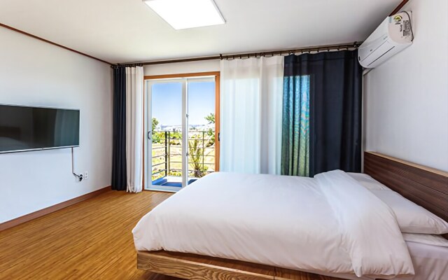 Seogwipo Hae-dam Pension