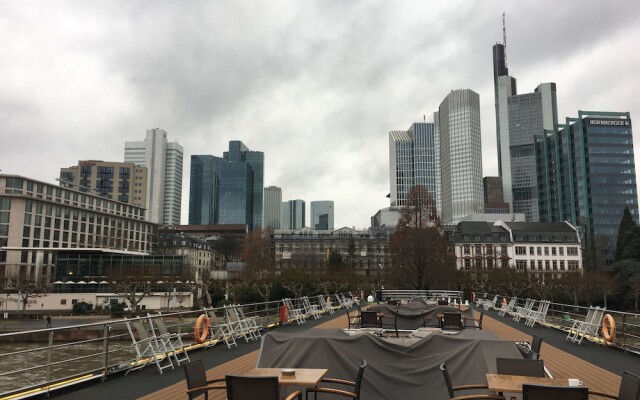 MS Select Bellejour - Frankfurt
