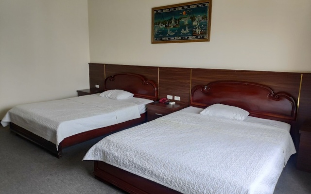 Ngoc Mai Hotel – Guest Rooms – Ha Long