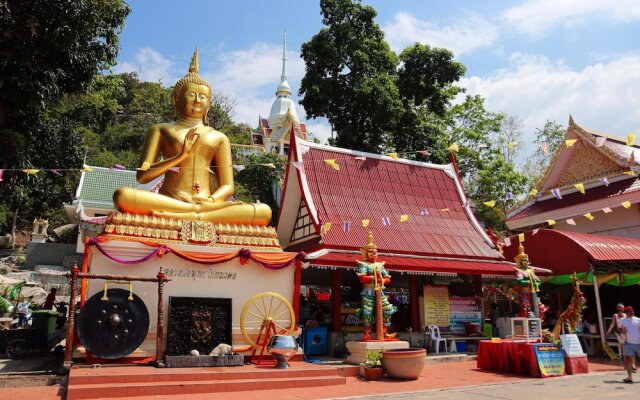 Sea Smile Pool Villa Hua Hin