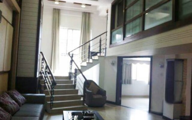 Harbour Plaza Holiday Hotel