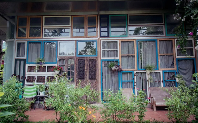 Nha Ta Homestay - Hostel