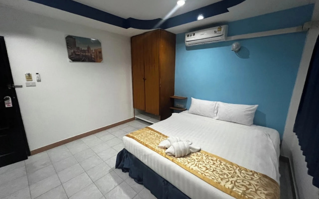 Heaven House Restro & Bar