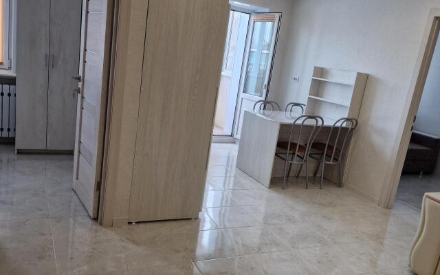 Апартаменты на улице Рябикова 1