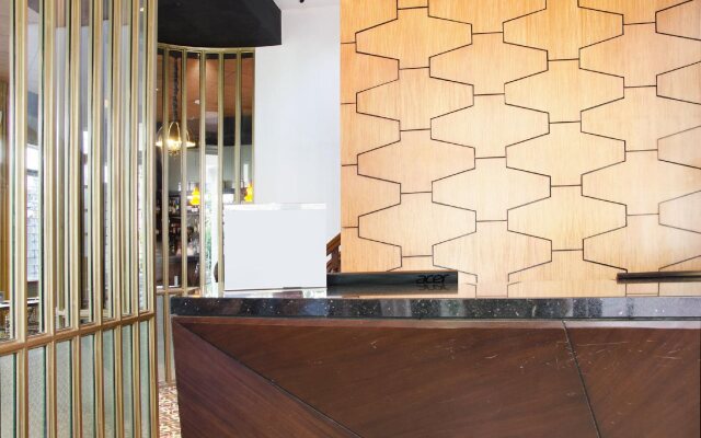 The Henry Hotel Manila