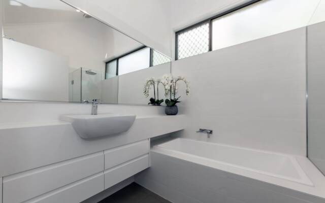 A Yachtsmans Rest, 5/37 Victoria Parade