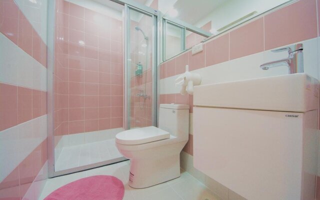 Camouflage Guest House