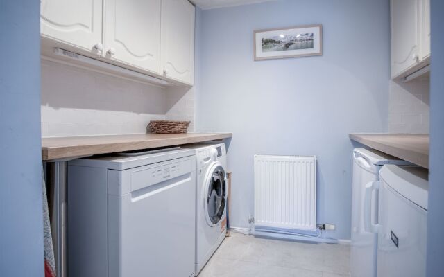 Captains Walk - 4 Bedroom Apartment - Saundersfoot