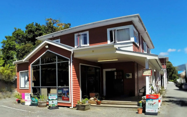 Franz Josef Montrose Hostel Lodge