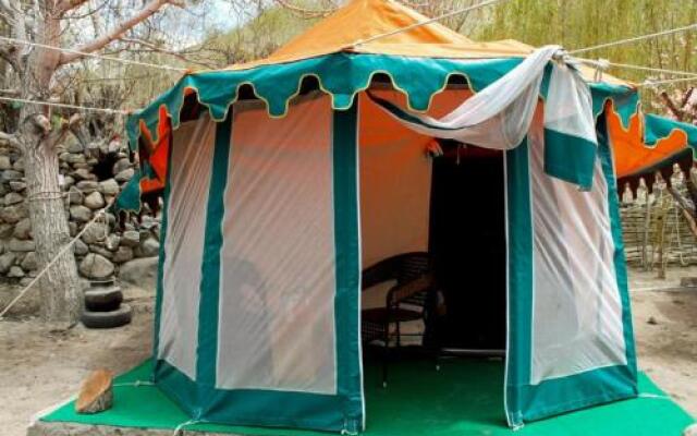 1 BR Tent in Sham Valley, Leh, by GuestHouser (05DC)