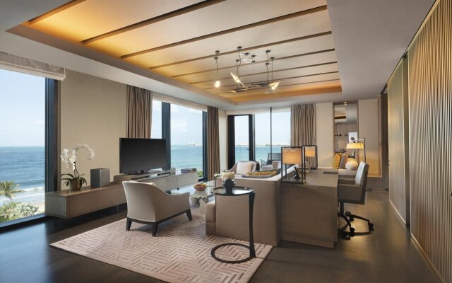 Caesars Palace Bluewaters Dubai