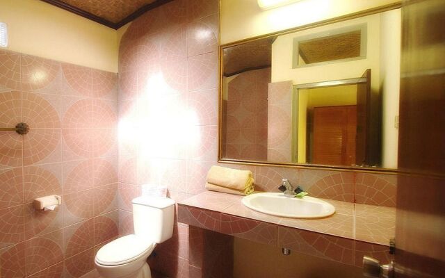 Laghawa Beach Inn Hotel