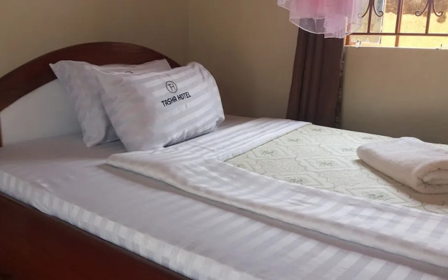 Lira Tasha Hotel