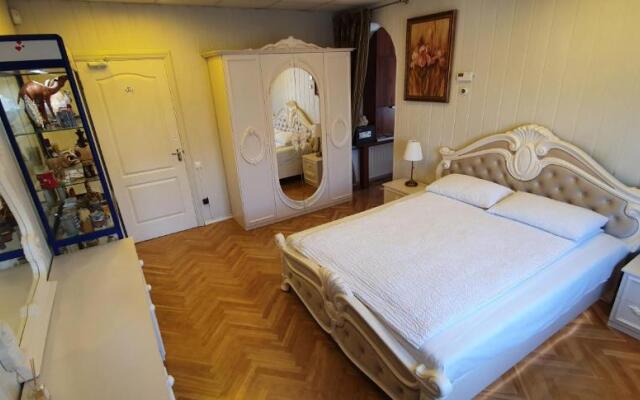 Cosy House