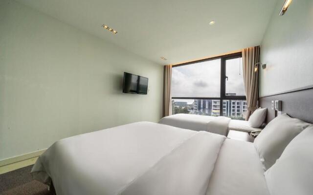 Sunrise Hotel Jungmun