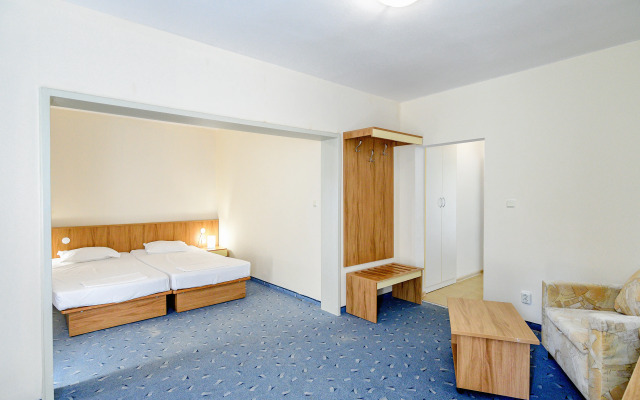 International House of Journalists Resort