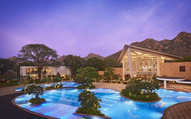 Taj Aravali Resort & Spa