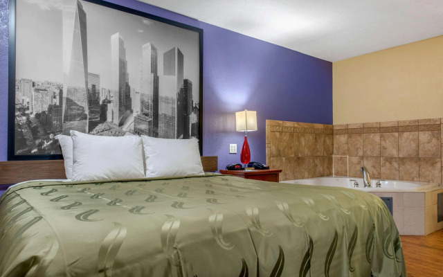 Quality Inn Columbus - East