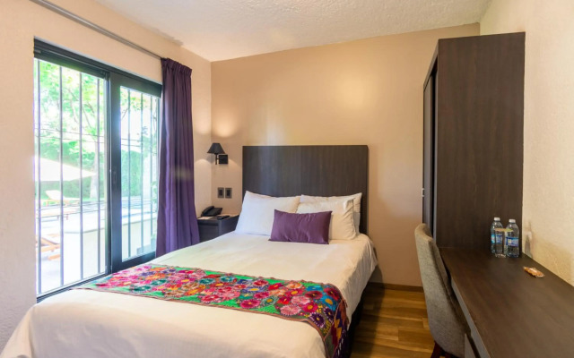 Hotel Flamingo Inn