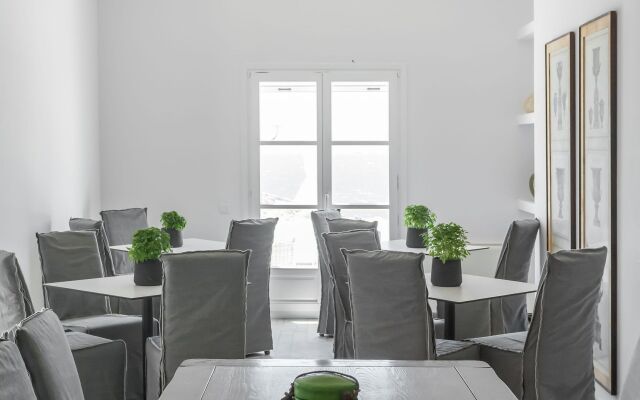 Capo Di Mykonos Resort