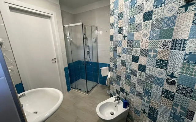 F.Rooms Napoli Via Sementini