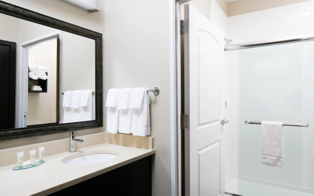 Staybridge Suites Des Moines Downtown by IHG