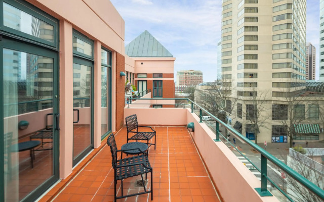 The Berkeley Hotel