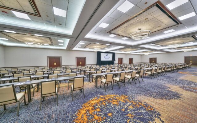 Renaissance Chicago Glenview Suites Hotel