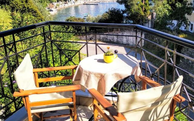 Pelion-Seaside Luxury House with parking