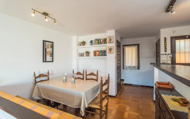 St-33 Begur SA Tuna 2 PAX