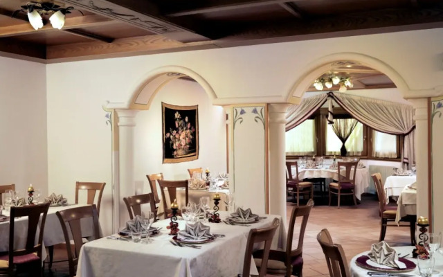 Hotel Ravelli