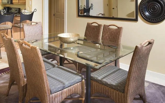 Barrington Court 112 Villa