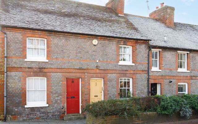 Terraced Townhouse Close to City Centre