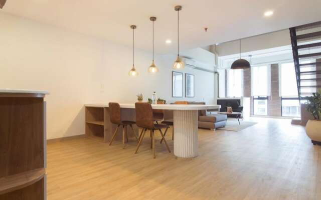 w Amazing Duplex in Laureles