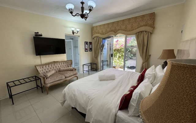 Blue Diamond Lodge