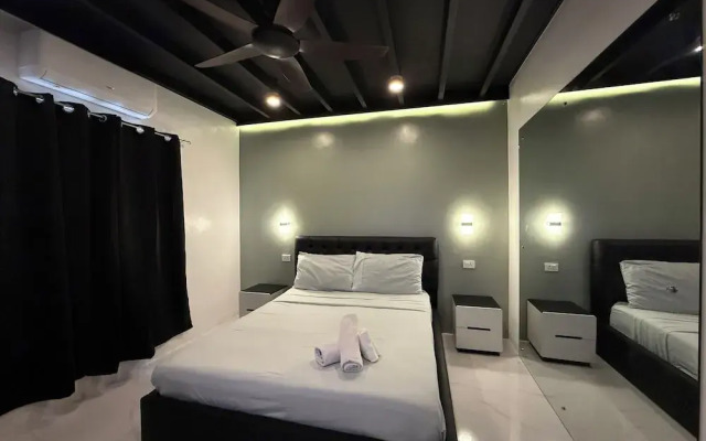 Kandi Suites 2BR with private Jacuzzi