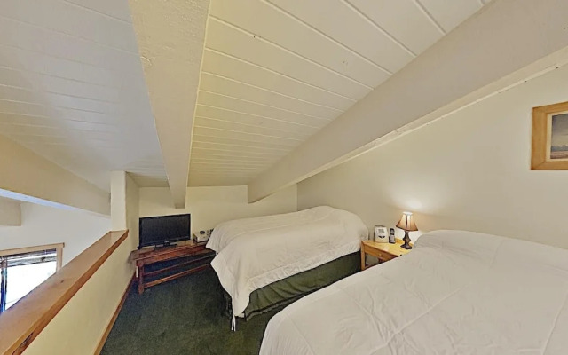 Sb206 2 Bedroom Condo