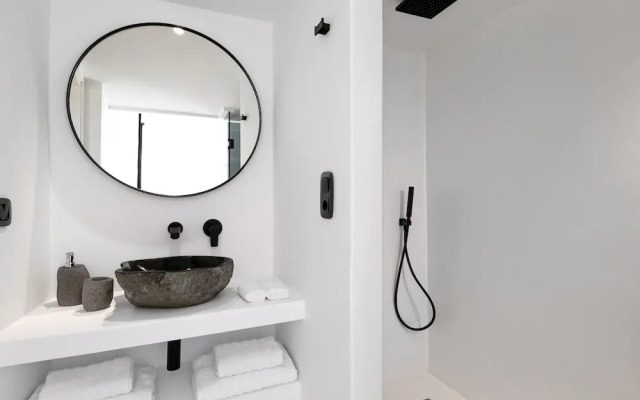 Psarou Black Villa II