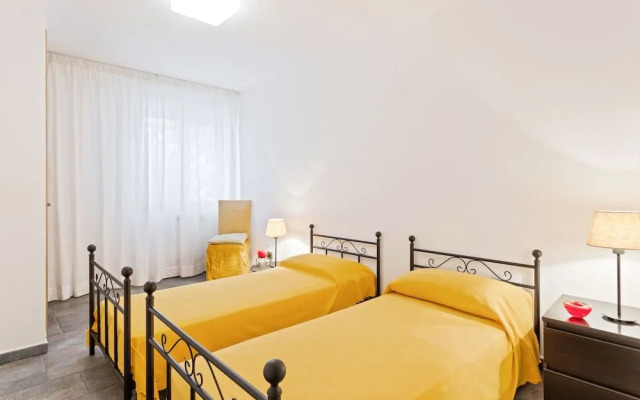 Penelope Seaview Apartment