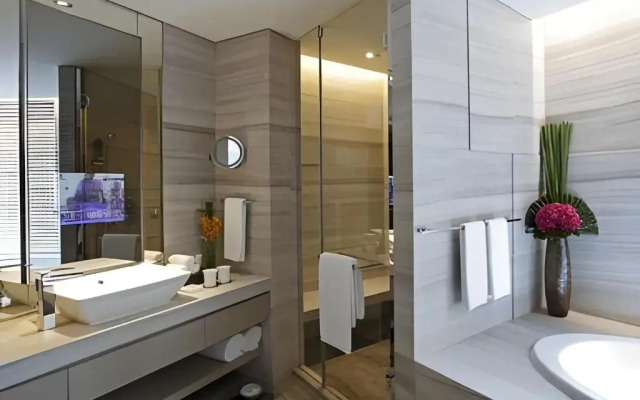 InterContinental Shanghai Jing’ An by IHG