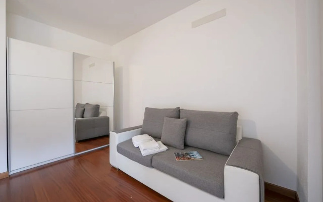 Moonlight - 150m From the Lake